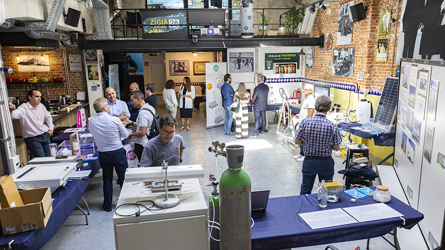 «Luz y Acción»: demostraciones de tecnología fotocatalítica, en vivo y en directo